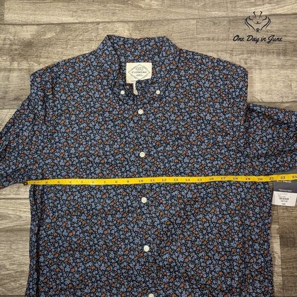 St. John's Bay Floral Comfort Stretch Button Down Shirt Size M - Picture 3 of 5